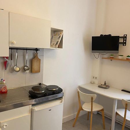 Studio Centre Ville Avec Ascenseur 3Min Des Thermes Экс-ле-Бен Экстерьер фото